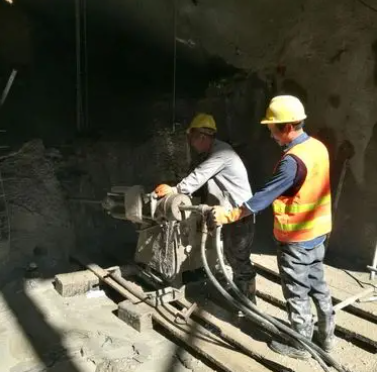 坊子水下抗分散灌浆料特点 水下不分散注浆料介绍